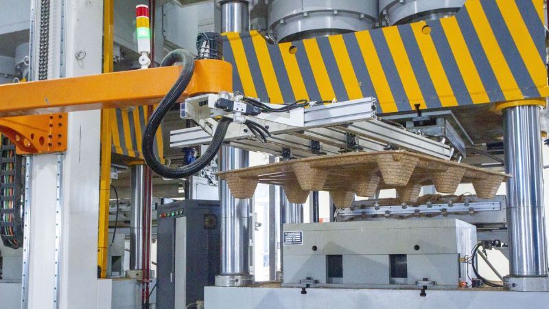 pallet chống cháy