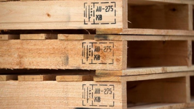 pallet tiêu chuẩn quốc tế